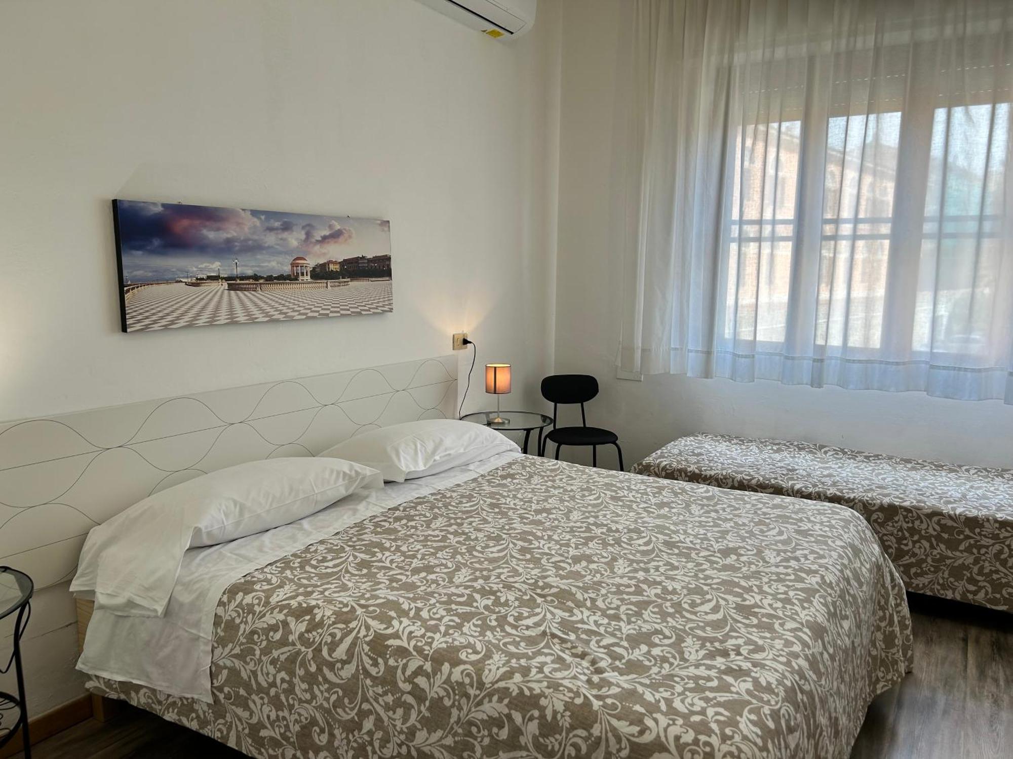 פיזה Hotel Cecile מראה חיצוני תמונה