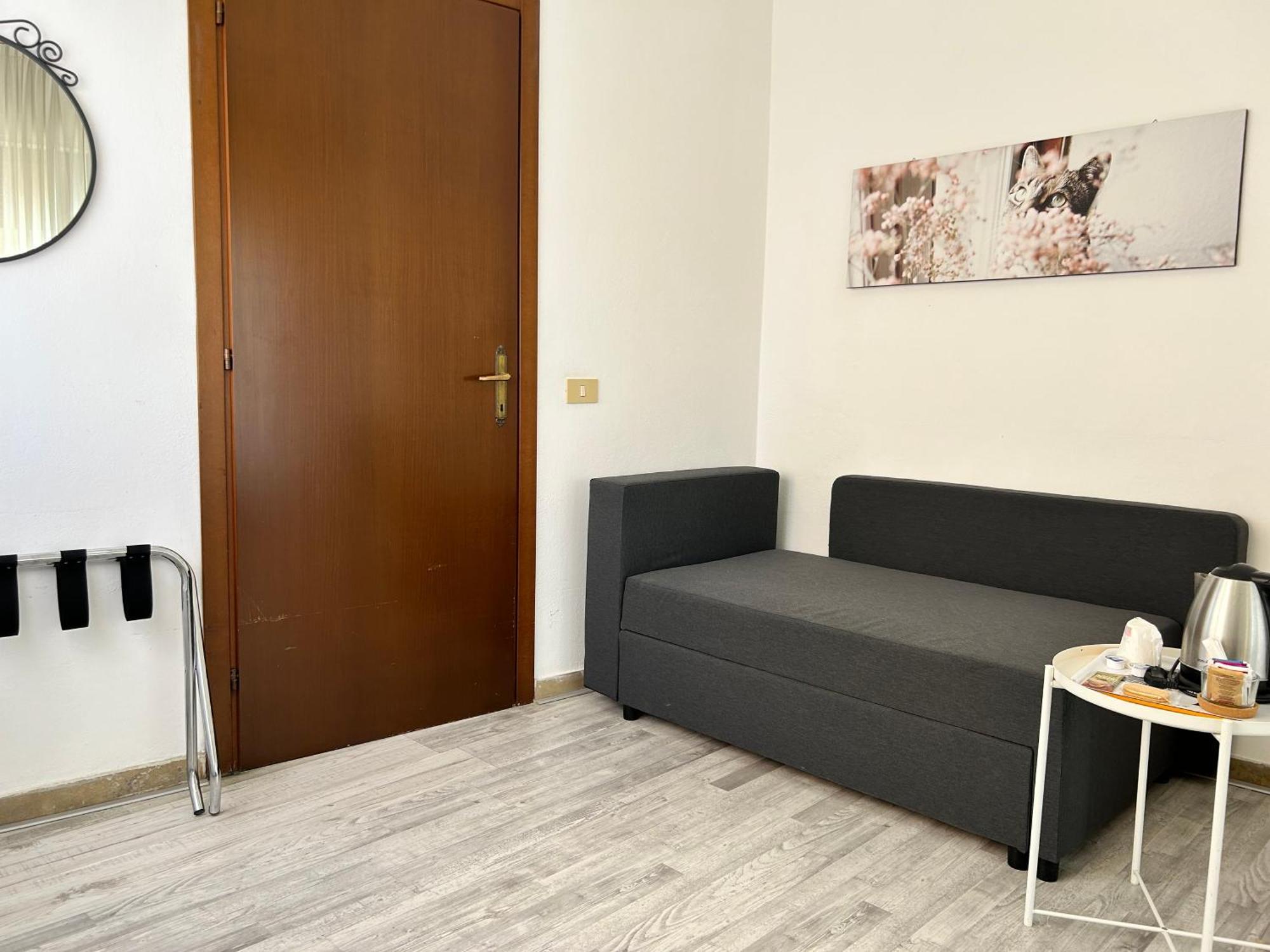 פיזה Hotel Cecile מראה חיצוני תמונה